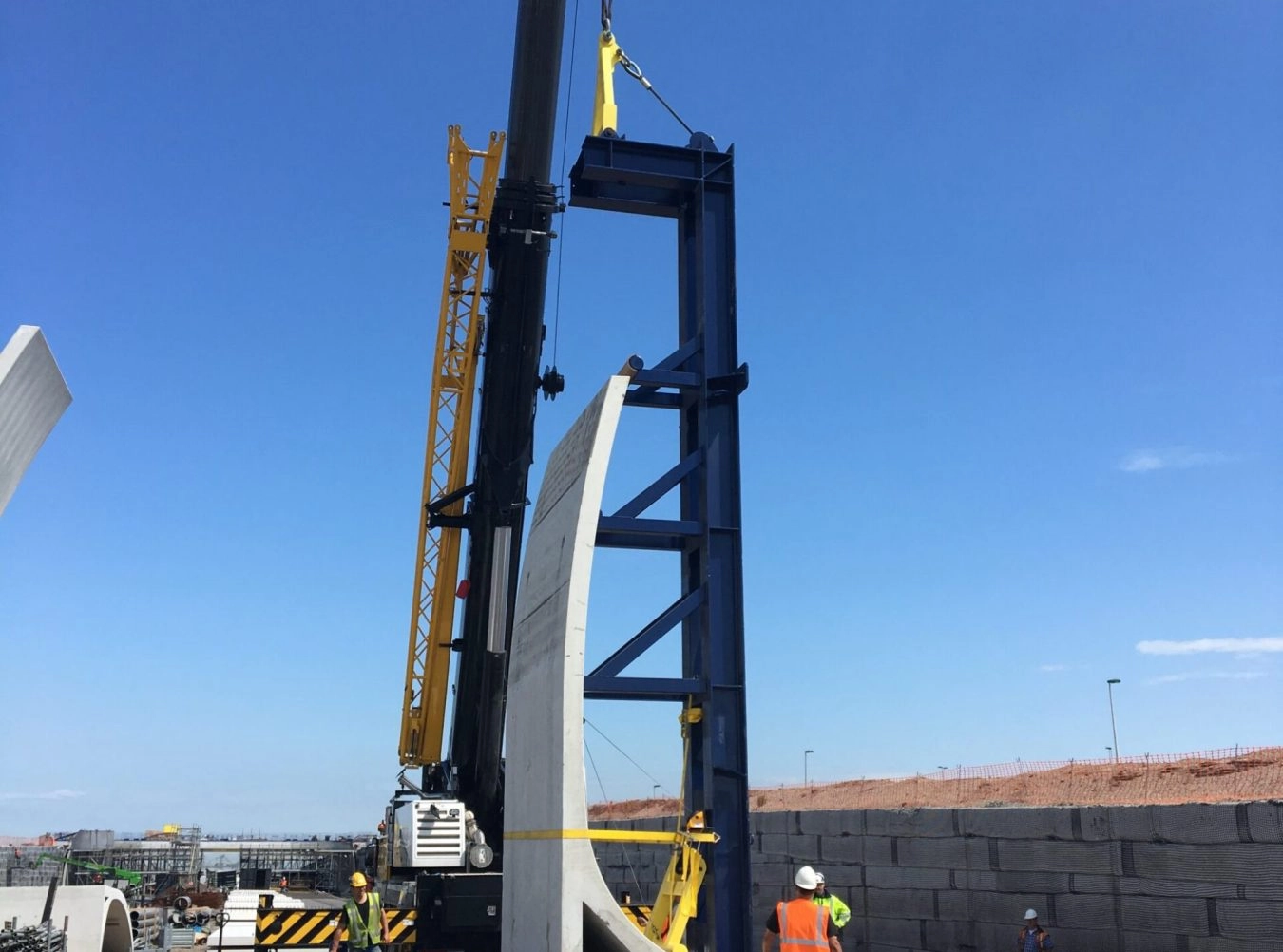 Bespoke Lifting Equipment – Amalia Viaduct