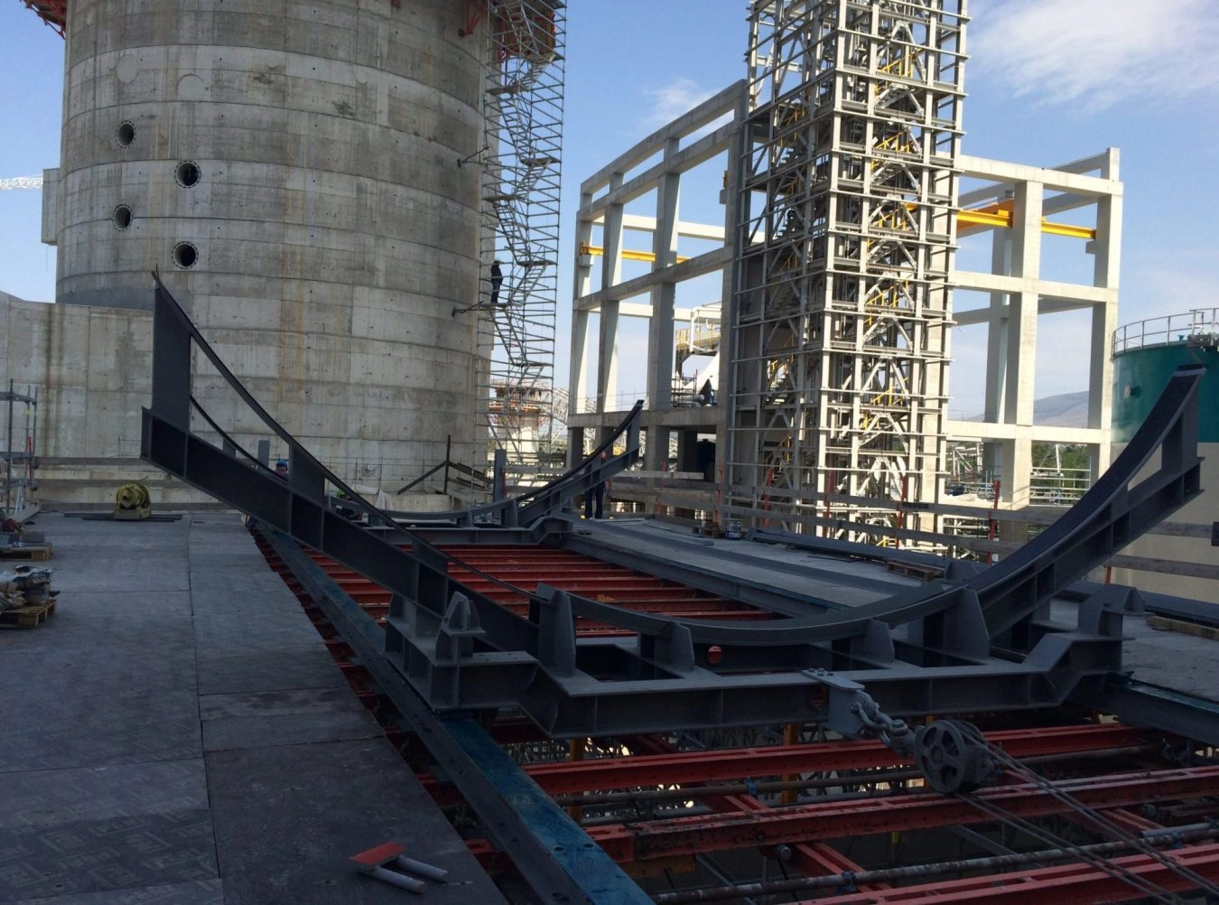 Duct Transport and Installation – Aghios Dimitrios Plant